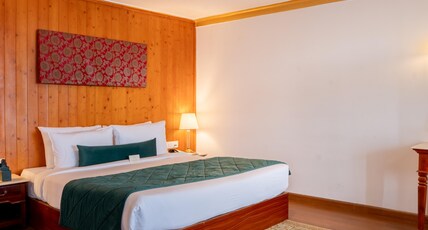 Summit Norbughang - The Signature Collection Room Type - Premium Suite with Balcony & Kanchenjunga View Summit Norbughang - The Signature Collection Room Type - Premium Suite with Balcony & Kanchenjunga View