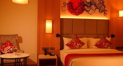 Ramada By Wyndham Gorakhpur Room Type - 1 King Bed, Premium Room, Non Smoking