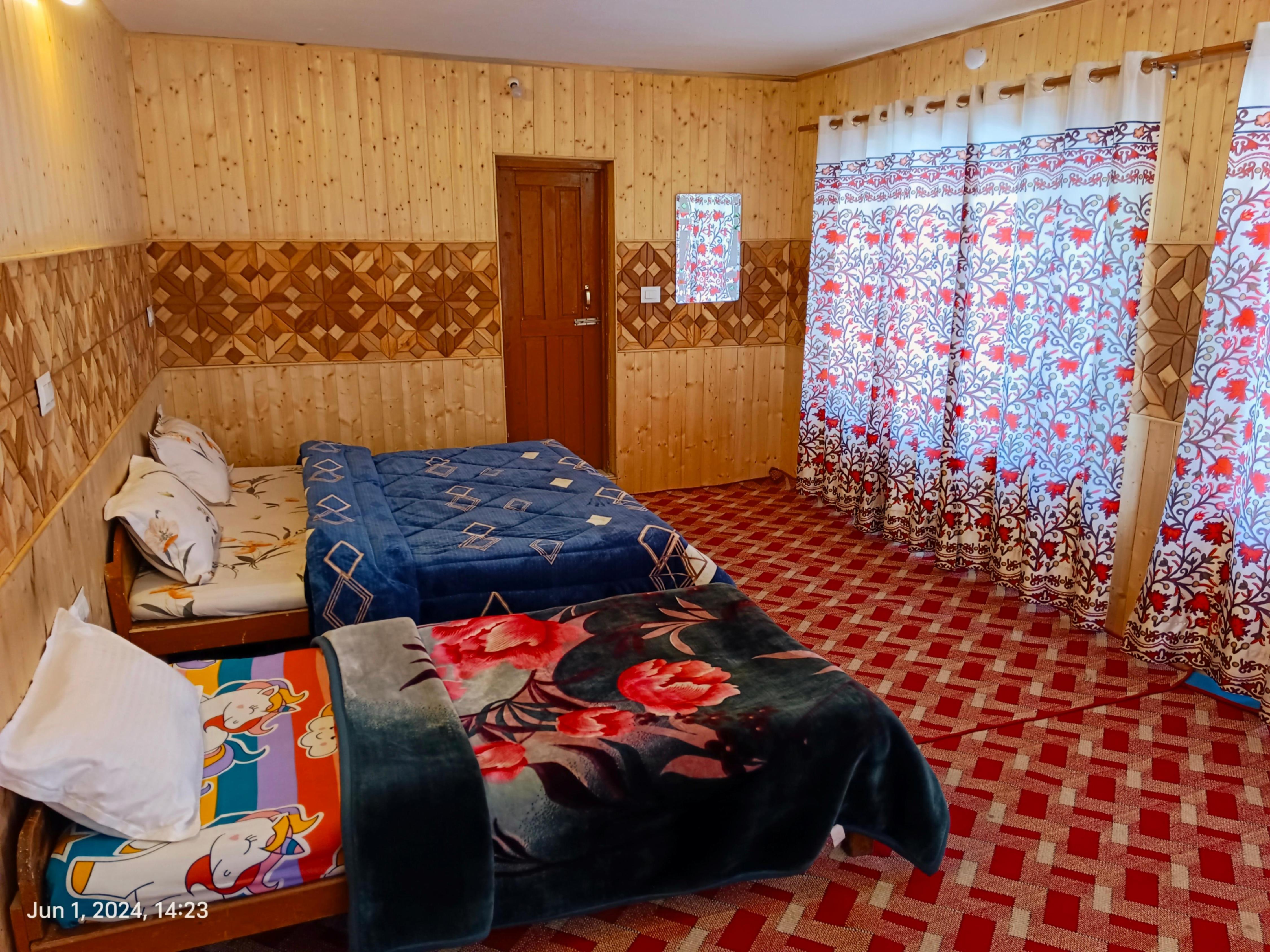 Green Street Room Type - Triple Sharing Room