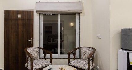 Heart Of The City By Rashmi Room Type - Family Room