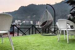 Hotel Wraveler Inn Mussorrie