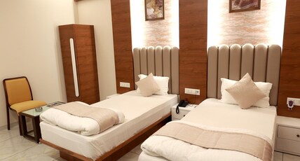 Hotel Grand Haveli Room Type - DELUXE TWIN ROOM