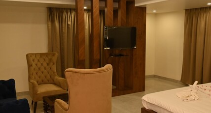 Valentino Greens Room Type - Heritage Suite