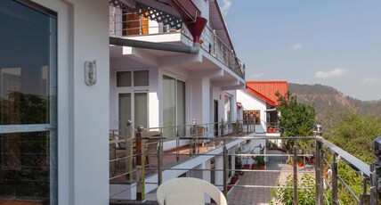 Alaya Stays 2 BHK with Mountain view - Amara Twilight Room Type - Alaya Stays 2 BHK with Mountain view - Amara Twilight