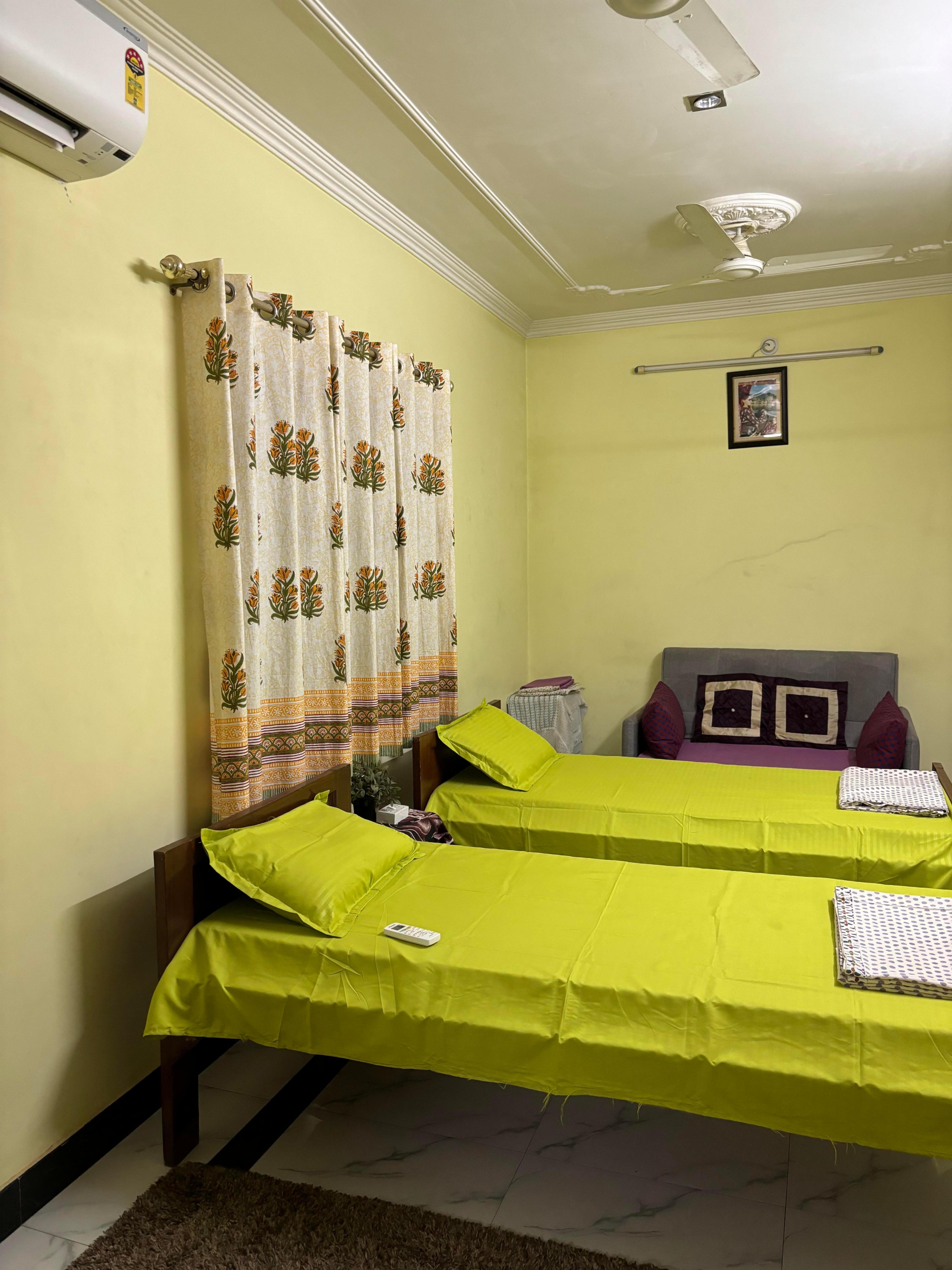 Apartment - Tap to explore photos