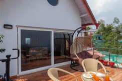 Alaya Stays Stunning 4BHK with Mountain View | Amara Dawn