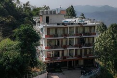 Rooms of The White Rain Hotel