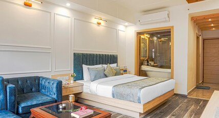 Sandhya Village Resort and Cottages (Centrally Heated & A.C.) Room Type - Executive Suite with Bathtub and Private Balcony Sandhya Village Resort and Cottages (Centrally Heated & A.C.) Room Type - Executive Suite with Bathtub and Private Balcony