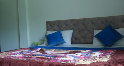 Siddharth Homestays Nainital Room Type - Deluxe AC