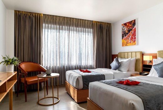ESPERO INN