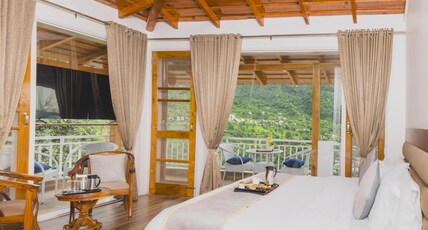 Navya Stays Room Type - Superior Room with Lake View and Balcony
