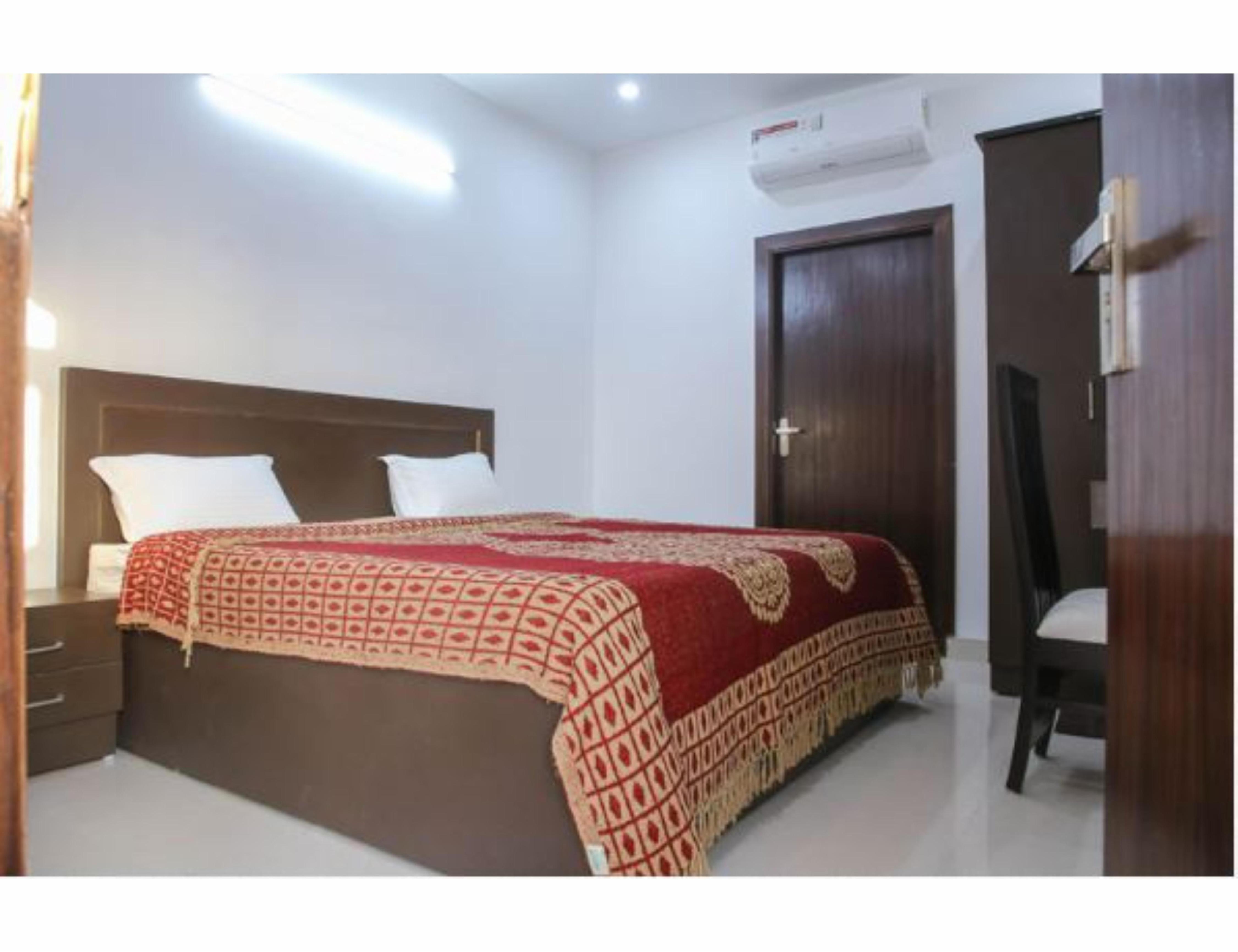 Aradhanas Home Stay Room Type - Radha