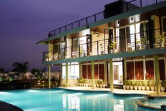 Fun O Farm Luxury Villa and Family Resort