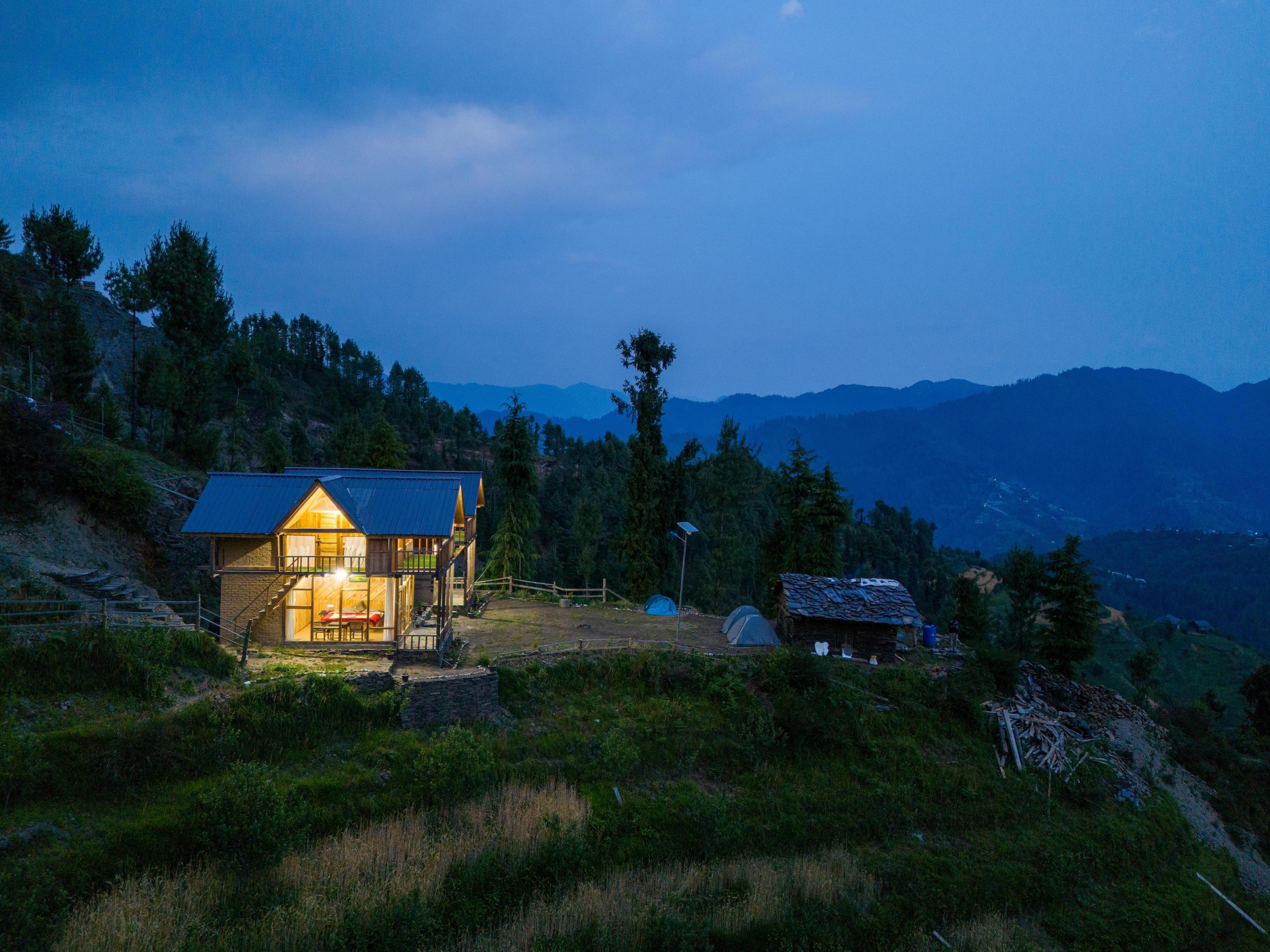 Mountain View Hideaway