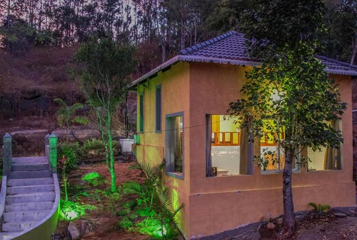 RAINROCK VILLA YERCAUD