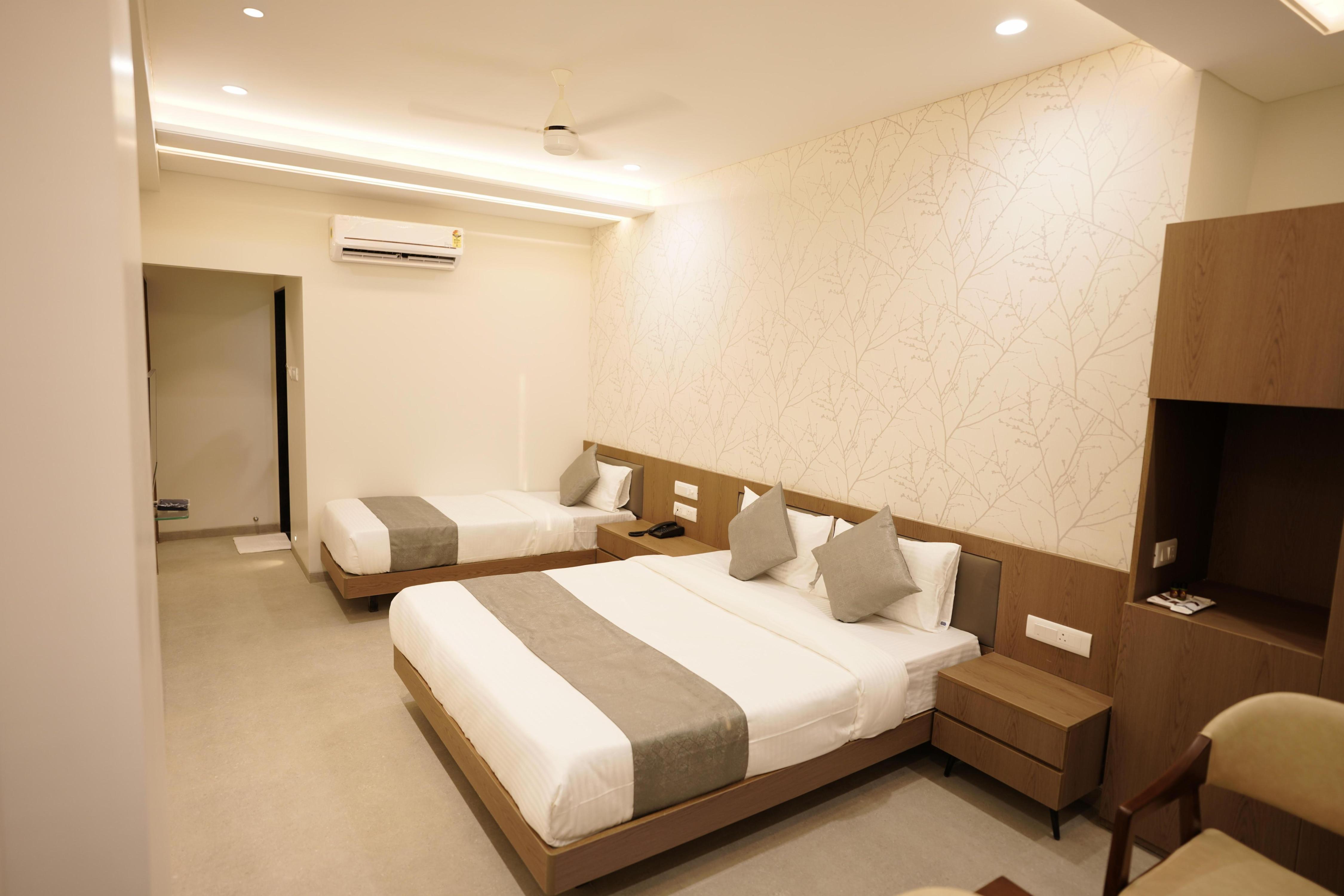 A Square Executive Hotel Room Type - Royal Deluxe Room