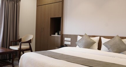 A Square Executive Hotel Room Type - Executive Room