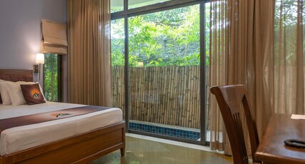 The Solarium Resort Room Type - Cottage with plunge pool and deck