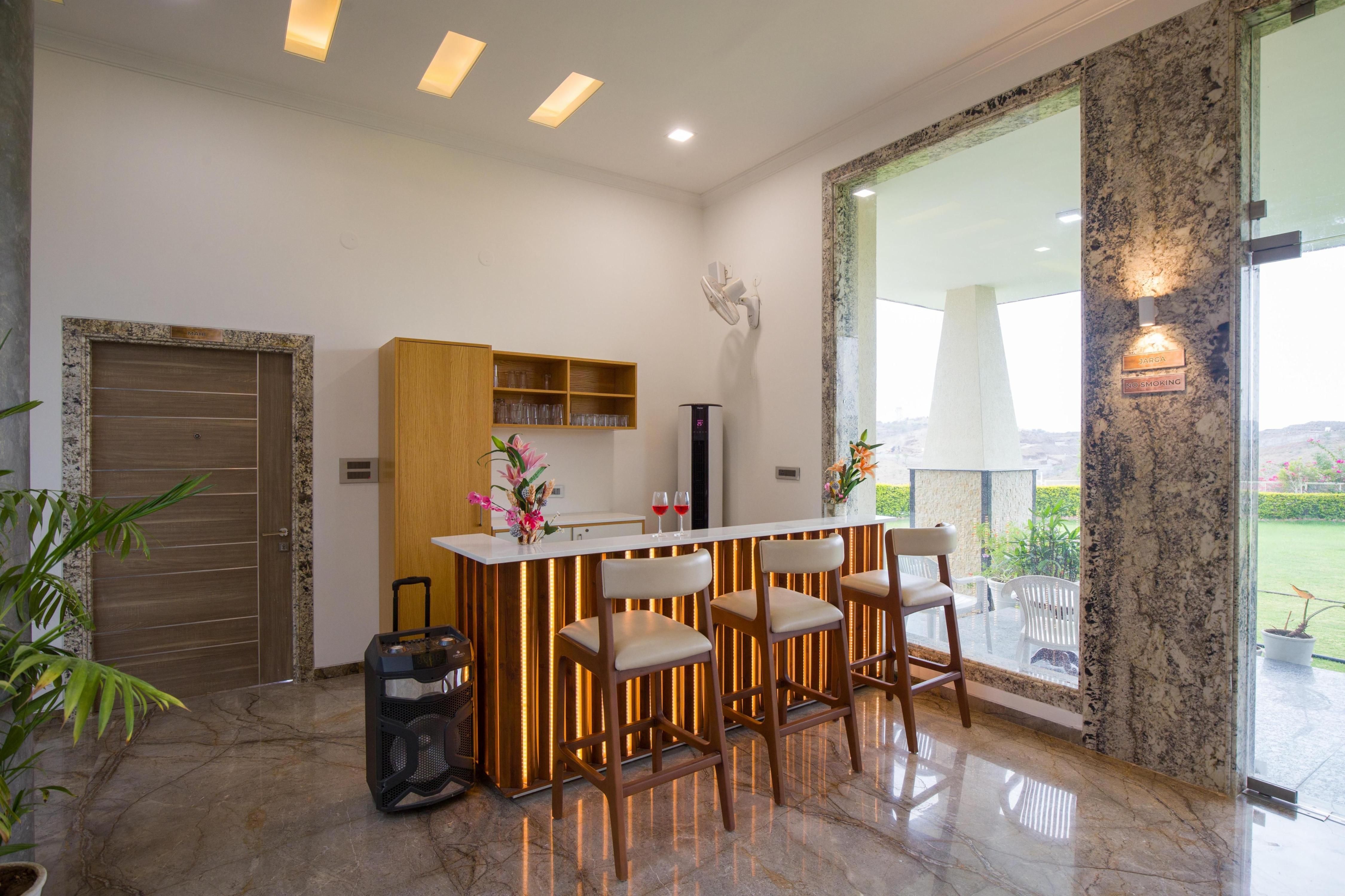 ELIVAAS Signature Shourya Celesta 3 BHK with Pvt Pool - Tap to explore photos