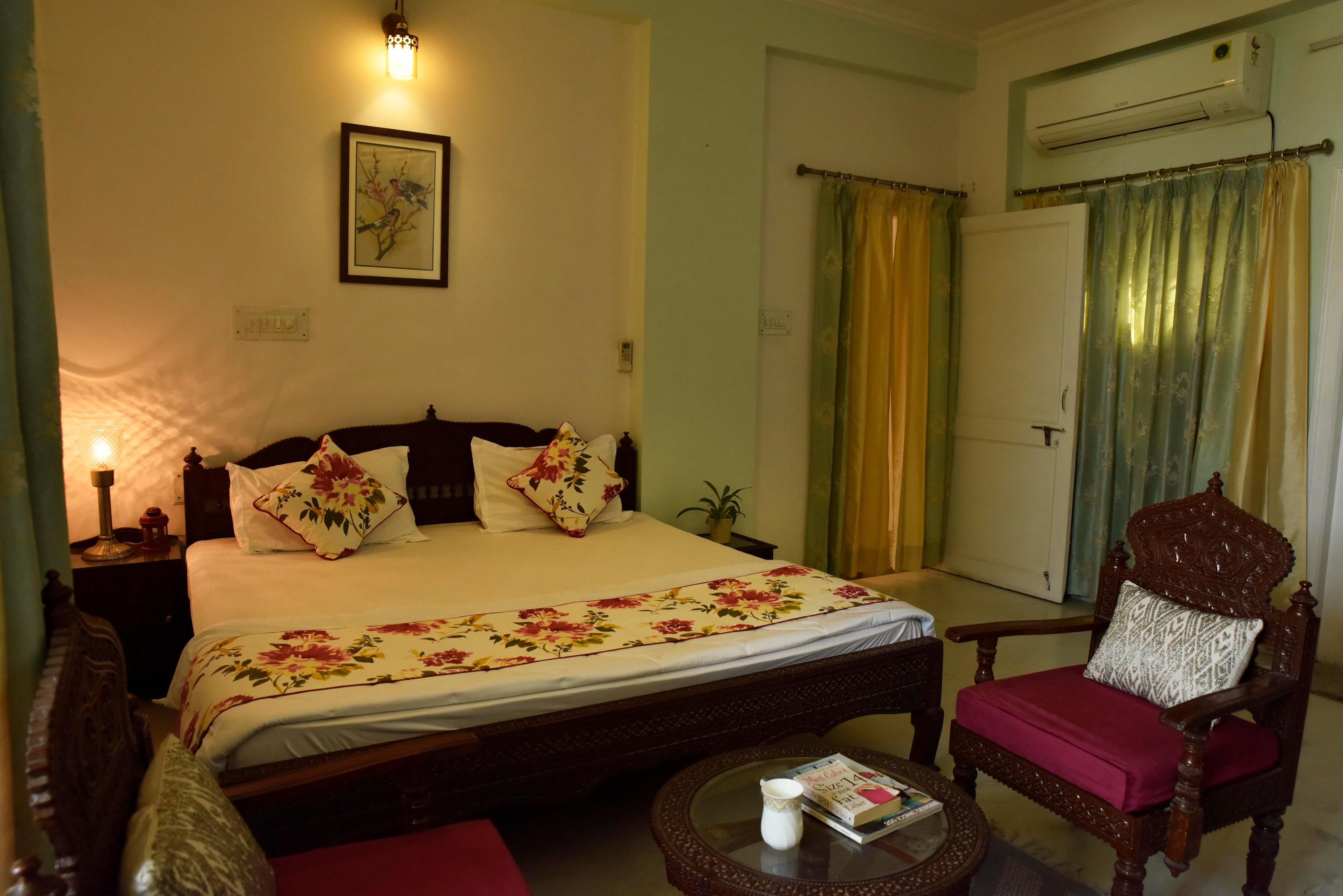 Amber Homestay Bliss - Tap to explore photos