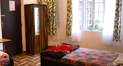 The Scarlett Homestay Room Type - Twin deluxe room