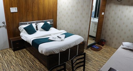 Hotel Shiv Vandana Inn Room Type - Triple Bed Room