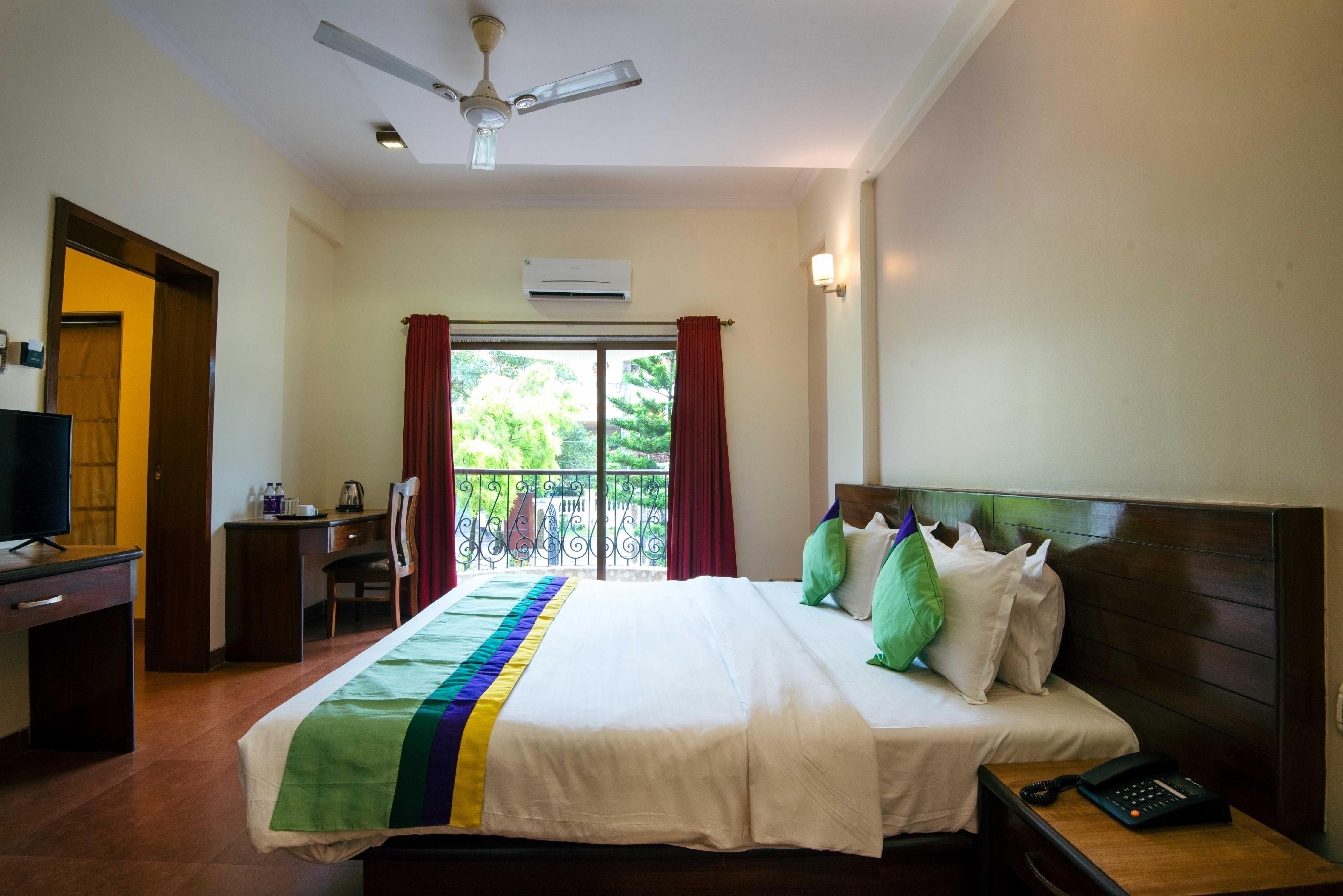 Treebo Reveniir Resort with Pool Room Type - Spacious Premium Room