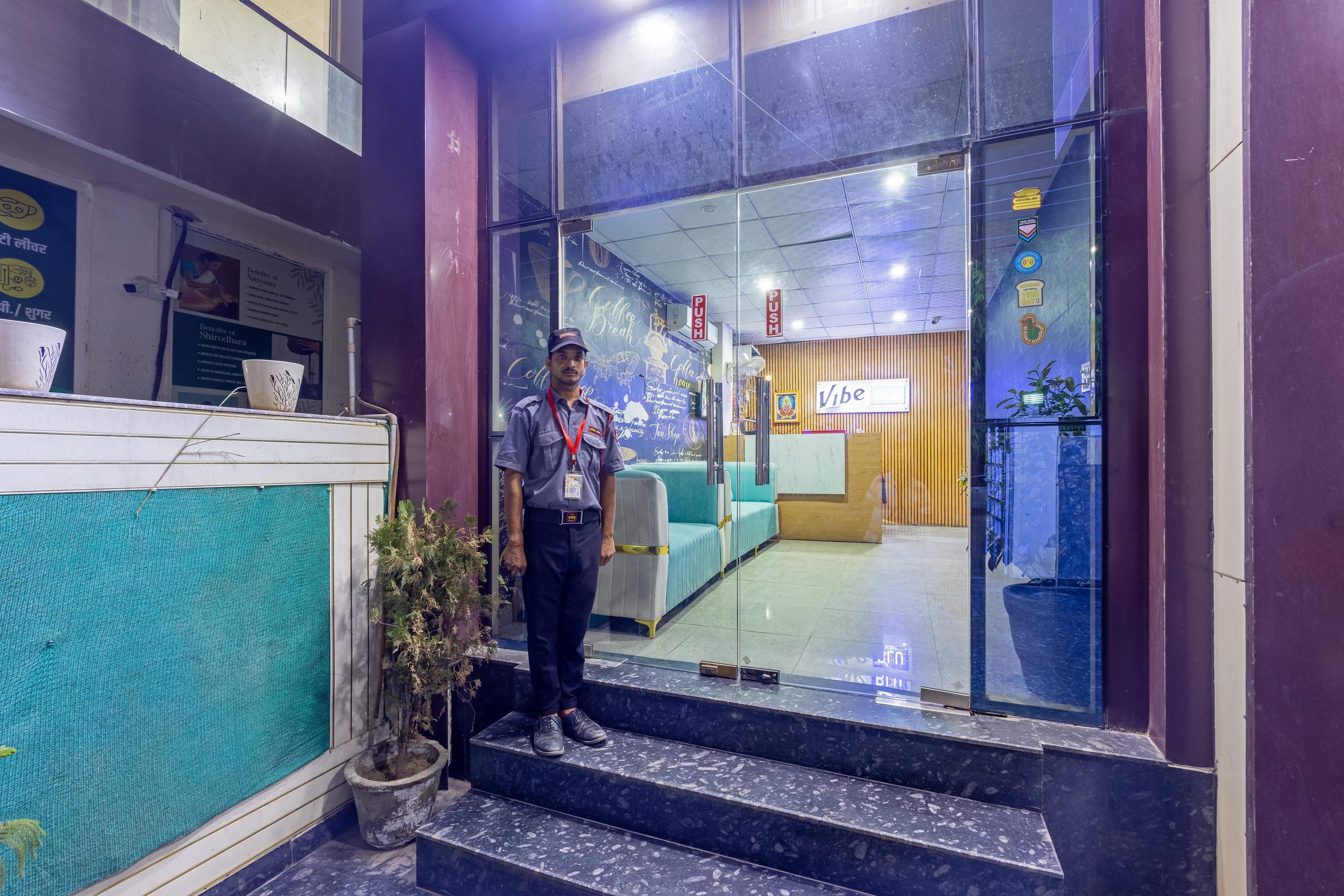 Global Corporate Boutique Stay | Near Sector 61 Metro Noida