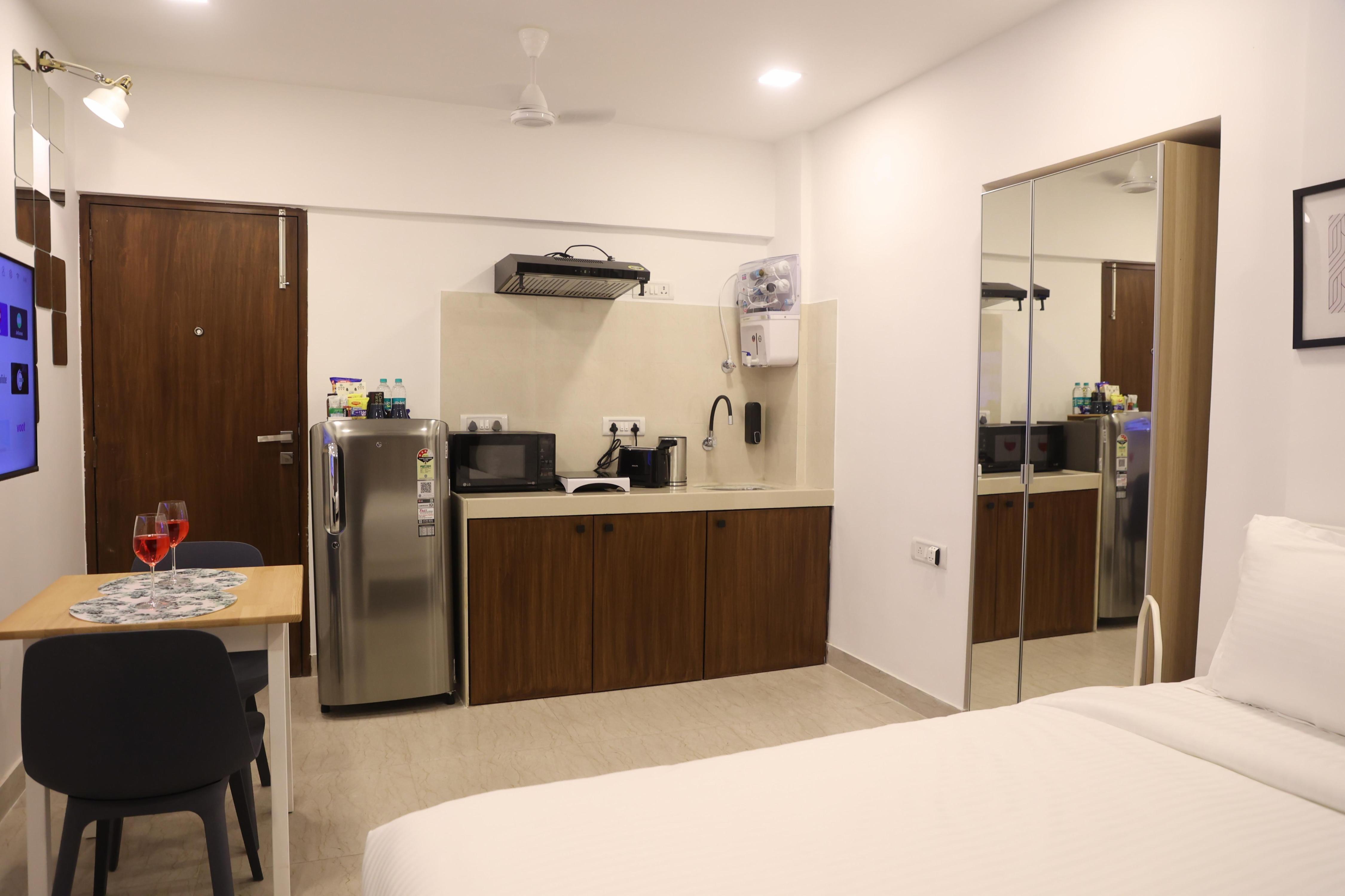 Wabi-Sabi Apartments by Alamiko