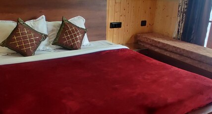 Kufri Heritage Homestay Room Type - Deluxe Room
