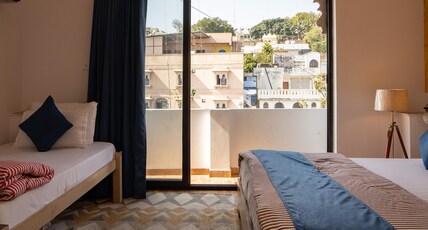 Footprint Hostel | 50 Metres from City Palace Room Type - Superior Room with Balcony