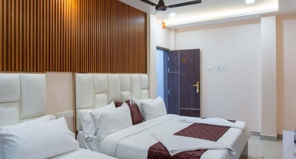 Hotel Surya Empire Room Type - Executive Triple AC Bed Room