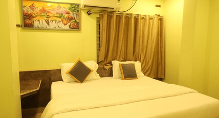 Icon vista hotel Room Type - Standard double room non AC