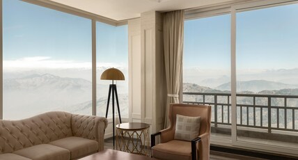 Greenberry Resort Narkanda, a member of Radisson Individuals Premier Room Type - Suite - Himalayan View with Balcony