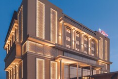 Ramada Encore by Wyndham Rajbagh Srinagar