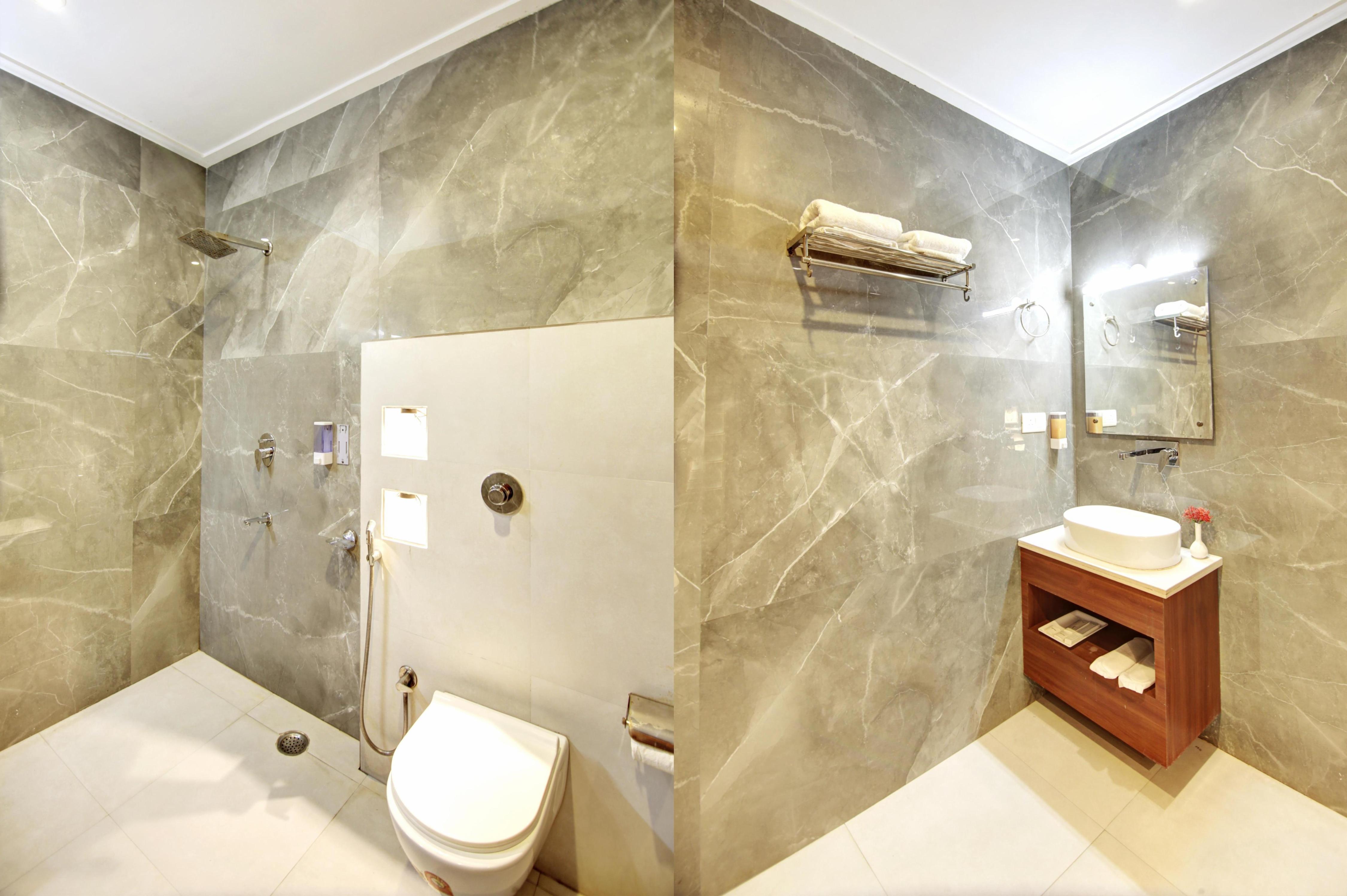 Marks Hotel & Banquet Room Type - Executive Room with Welcome Kit