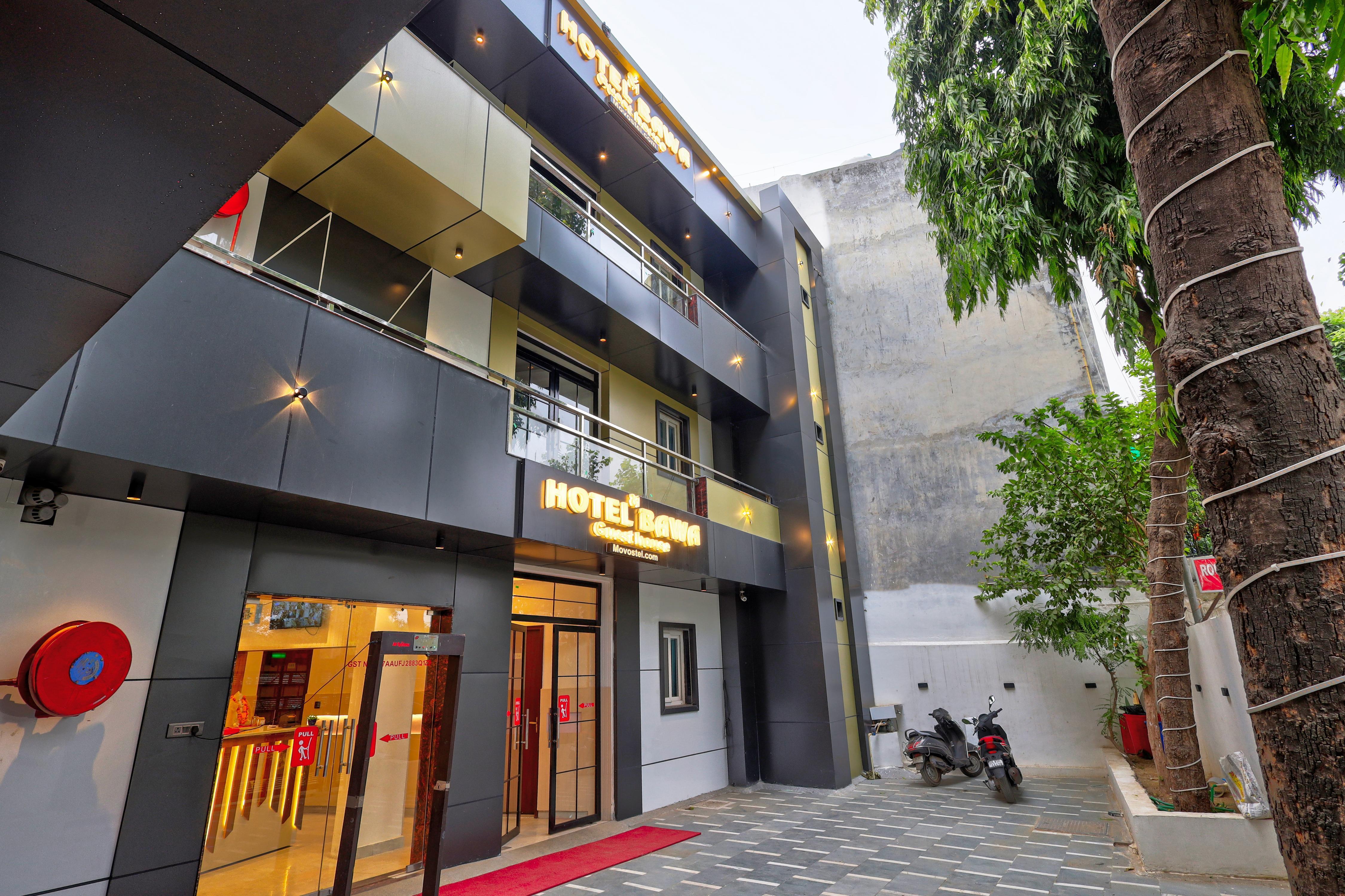 Hotel Bawa Near Nizamuddin Railway Station - Tap to explore photos