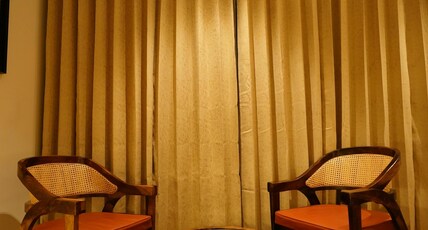 Hotel Capital Luxury Suites Room Type - DELUXE ROOMS