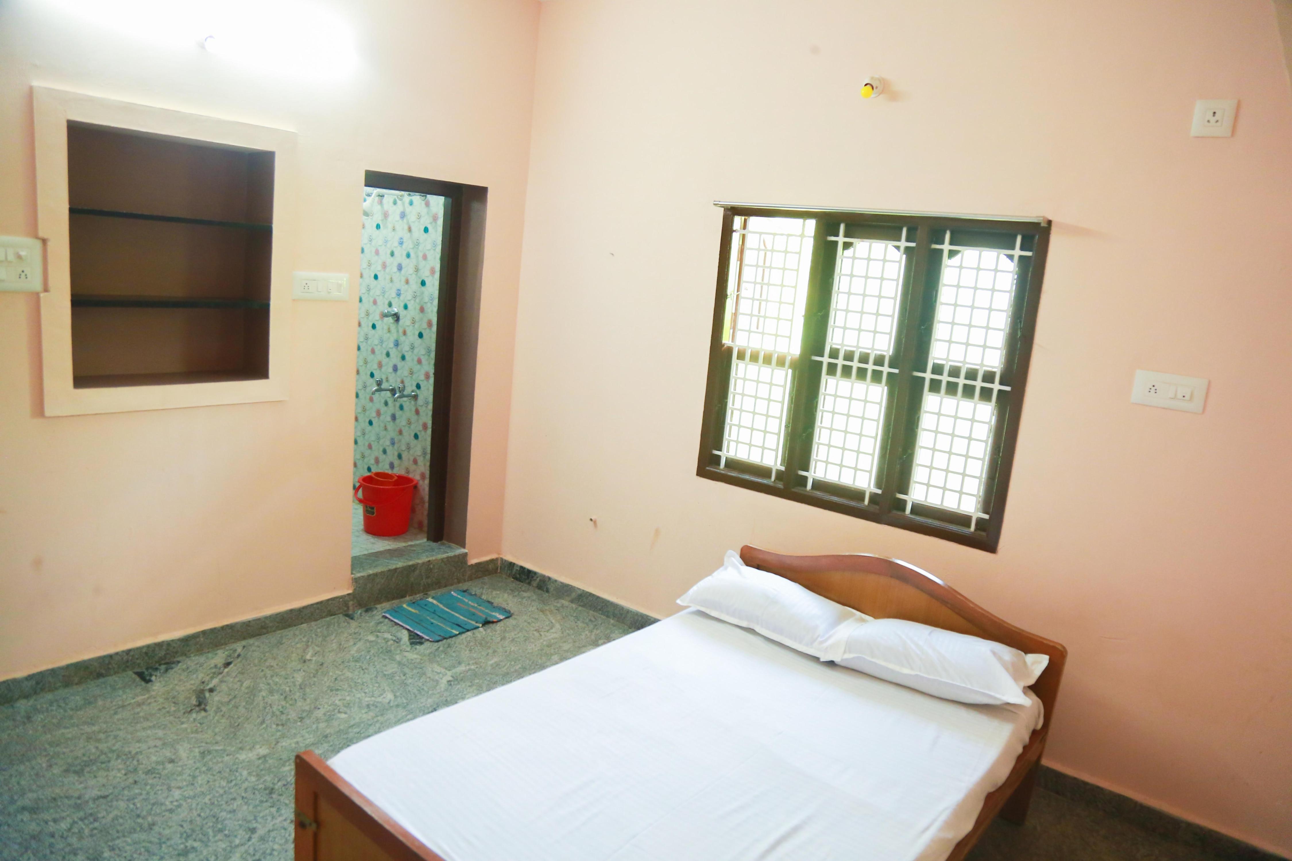 Kings Cottage Courtallam - Tap to explore photos