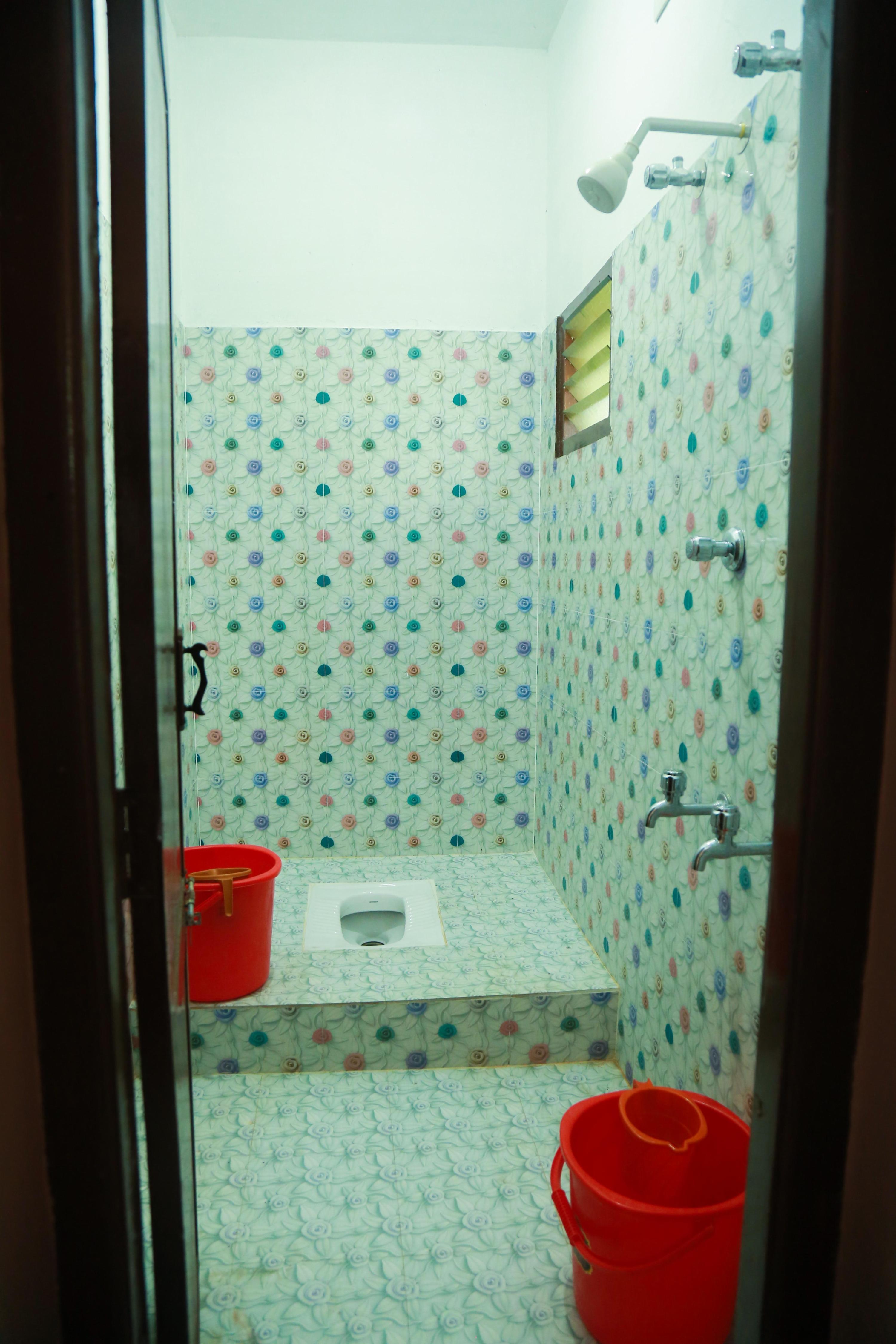 Kings Cottage Courtallam - Tap to explore photos