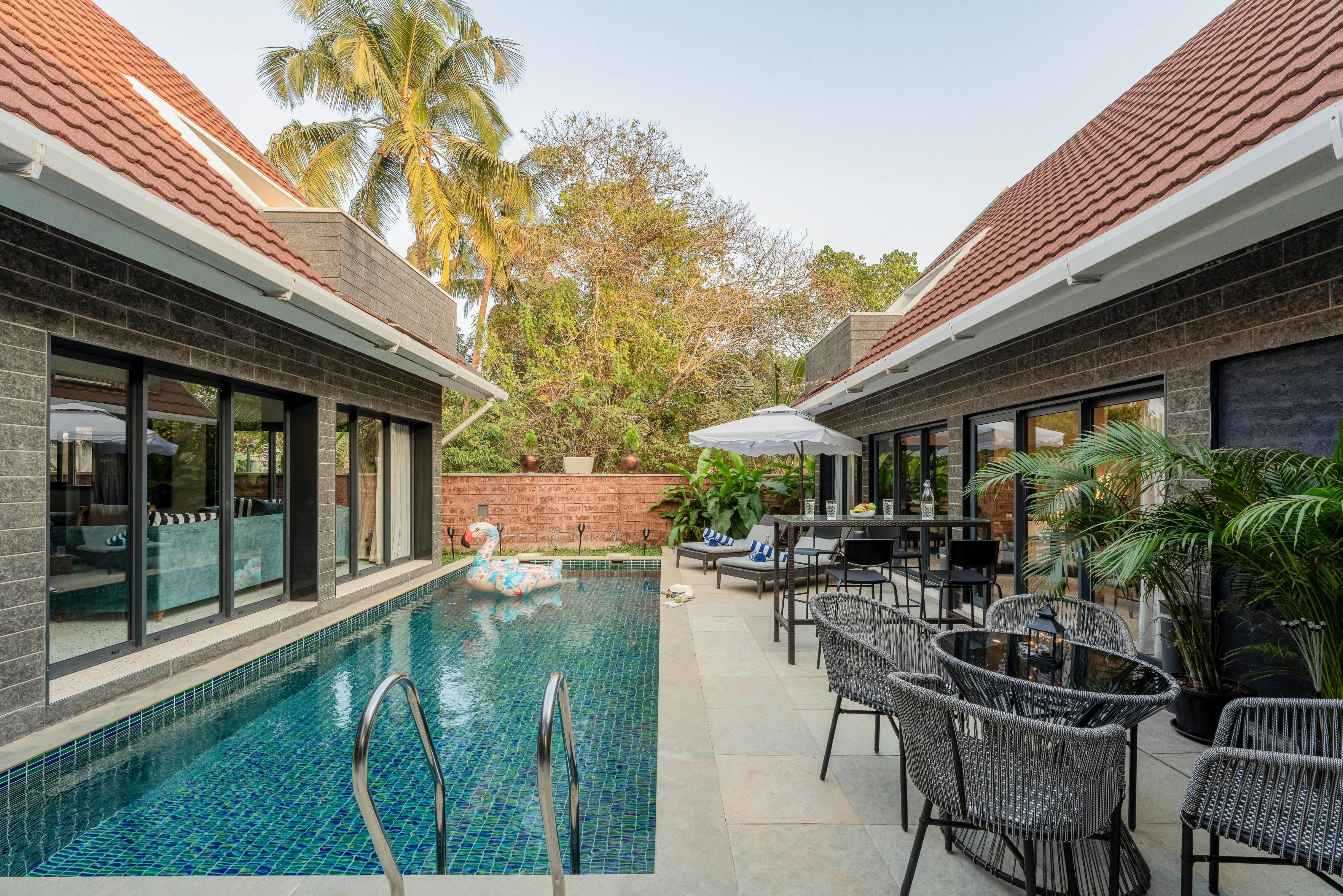 SV- 6BHK VILLA / PVT POOL. / VAGATOR - Tap to explore photos