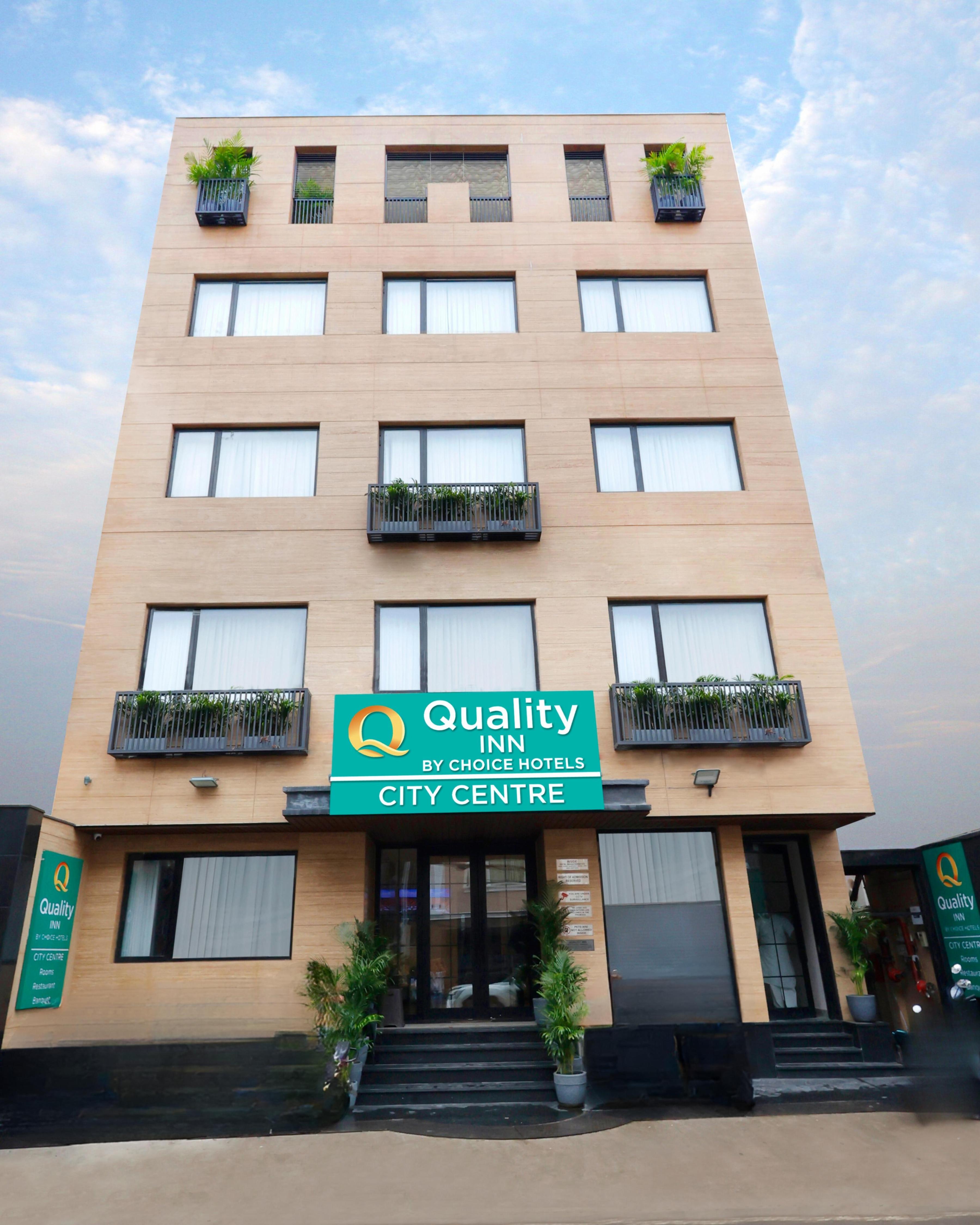 Quality Inn City Centre Varanasi - Tap to explore photos