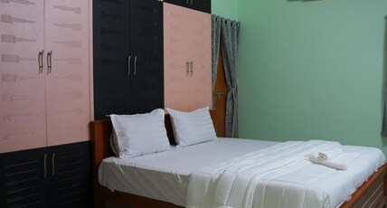 THE HR STAY INN Room Type - GRAND DELUXE AC ROOM WITH BALCONY