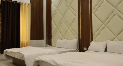 Hotel Shankara Hills Room Type - FOUR BED LUXURY