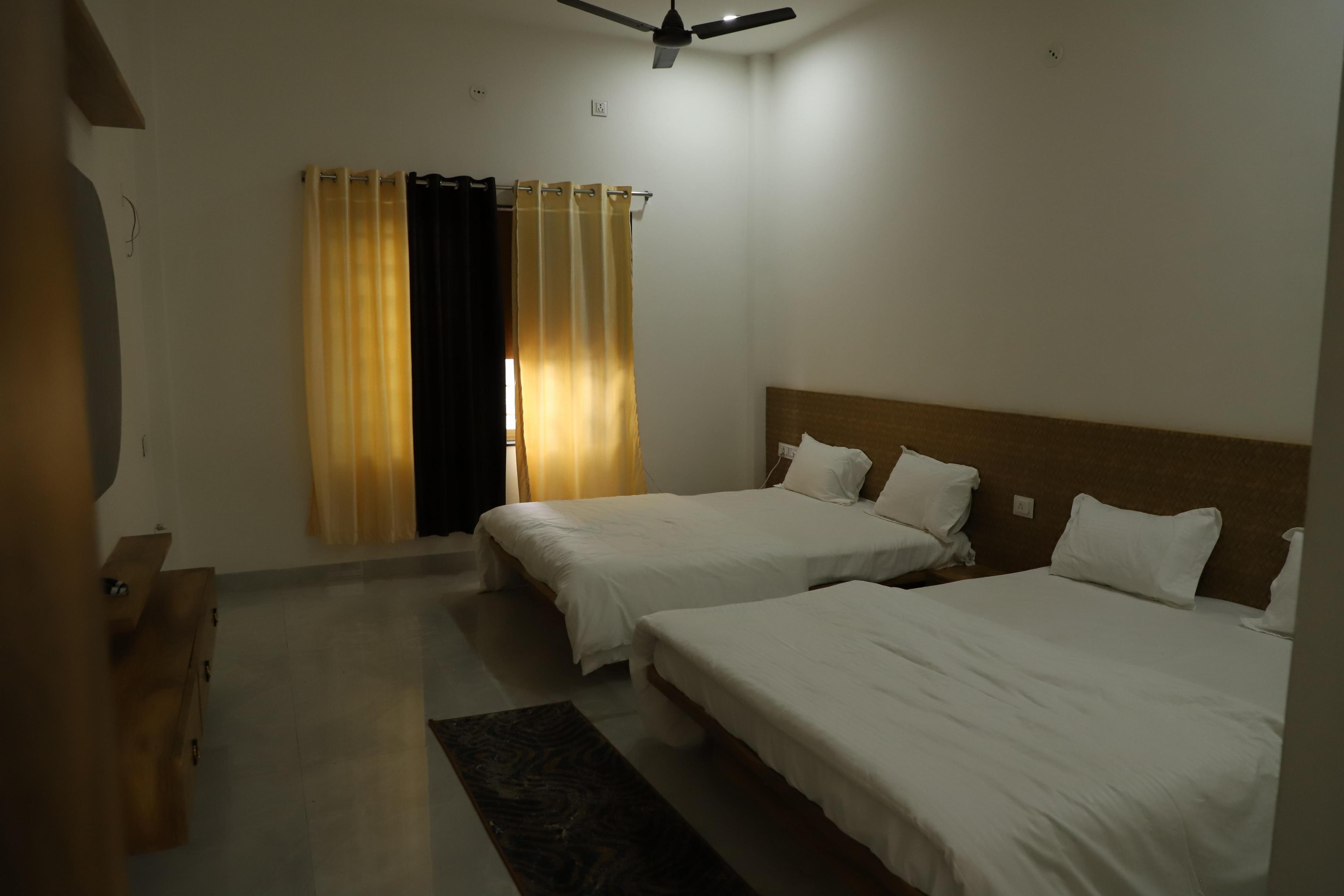 Hotel Shankara Hills - Tap to explore photos