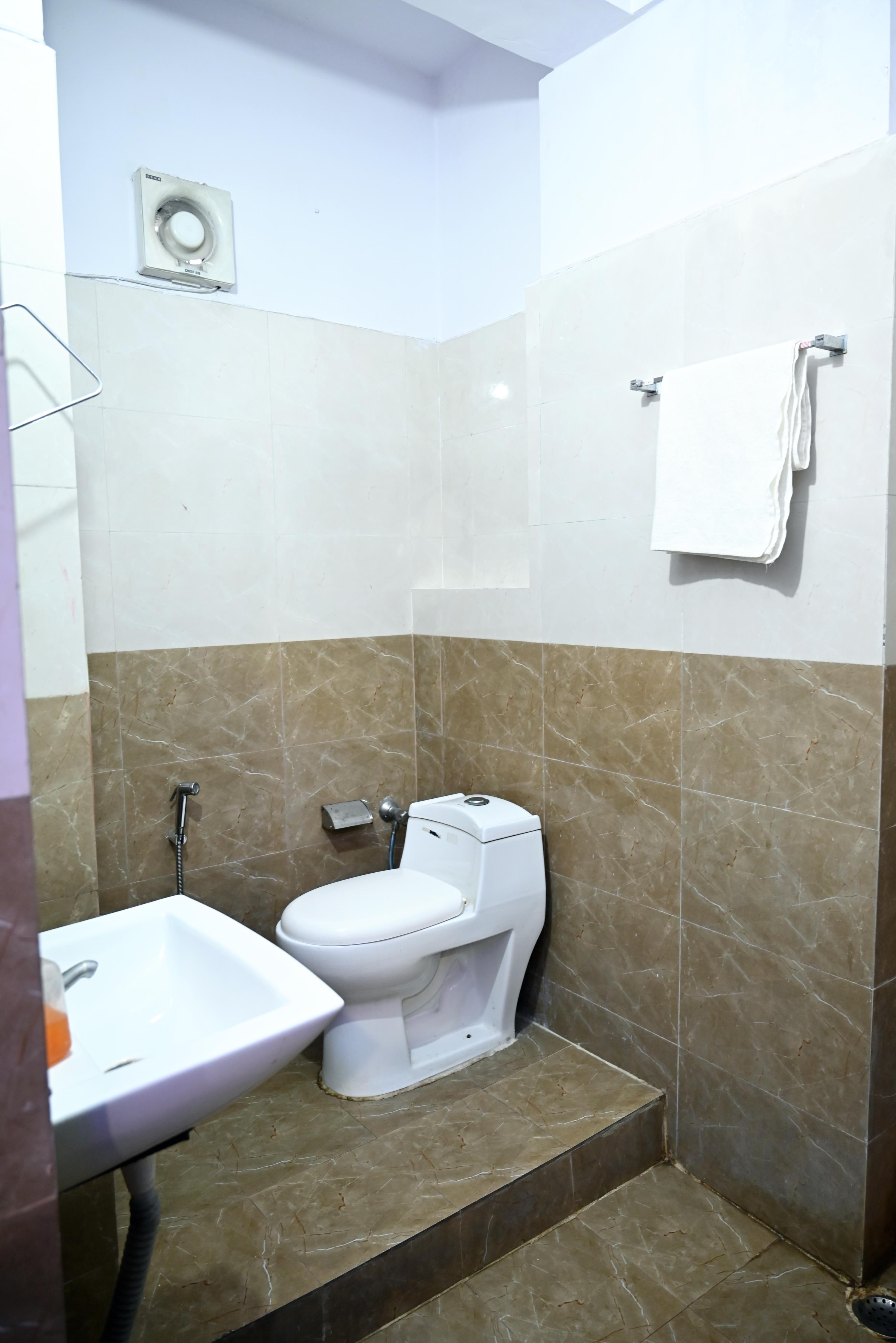 Moon Palace Hotel - Tap to explore photos