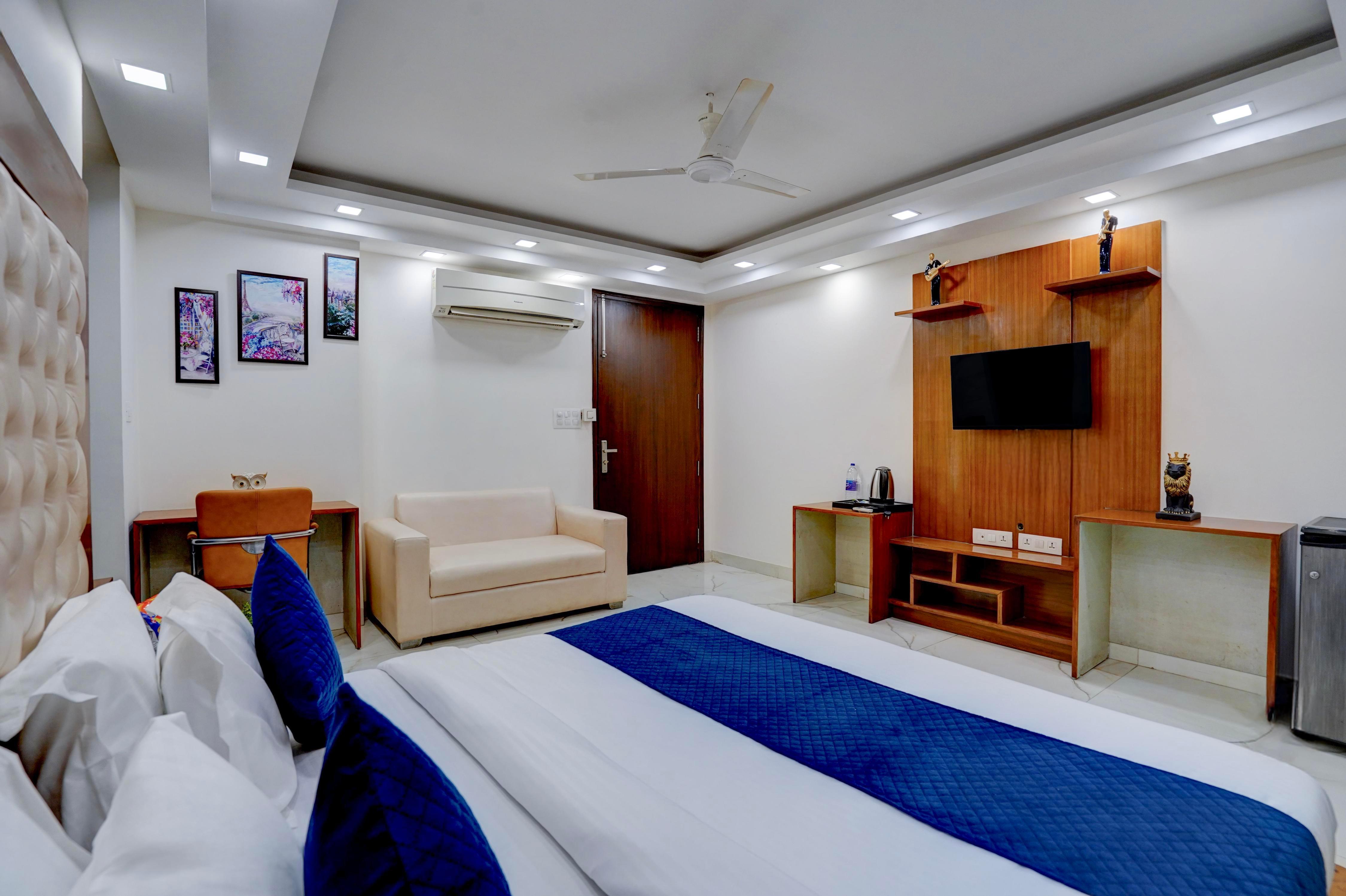 Restin Hotel - Golf Course Road & Cyber City