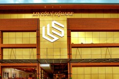 Hotel Lincoln Square