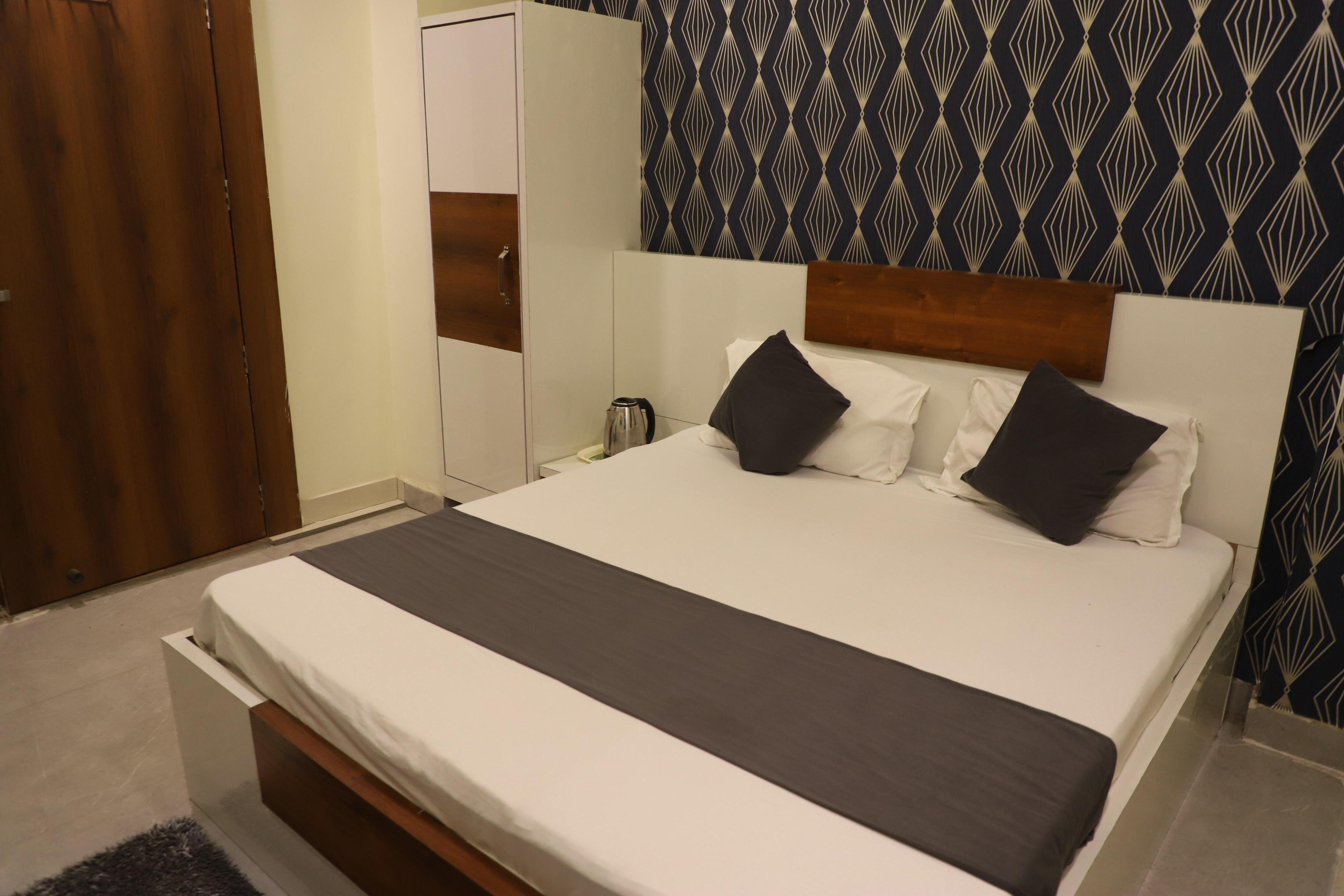 Hotel Park Prime Room Type - Deluxe Room