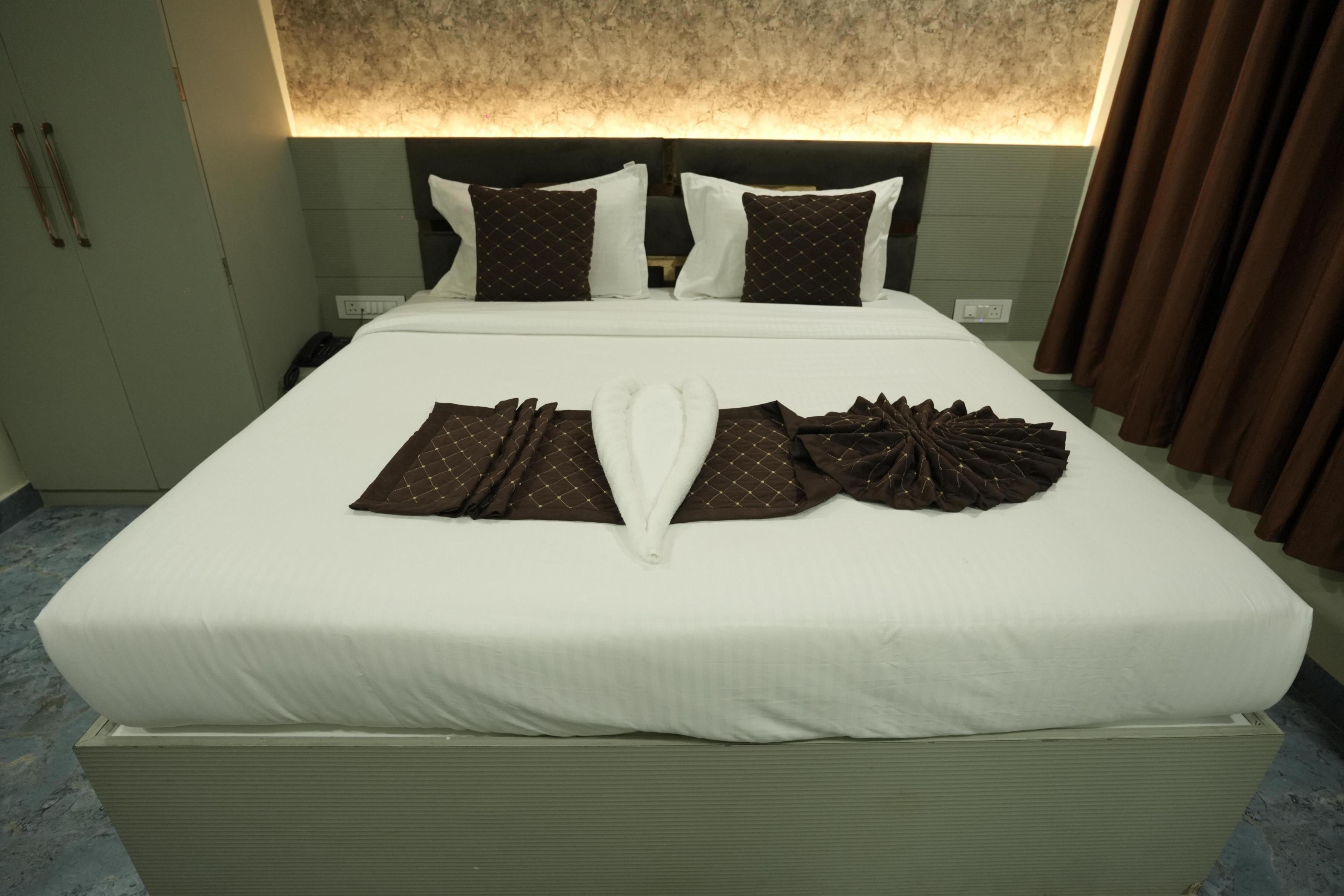 HOTEL C.P.S. PALACE - Tap to explore photos